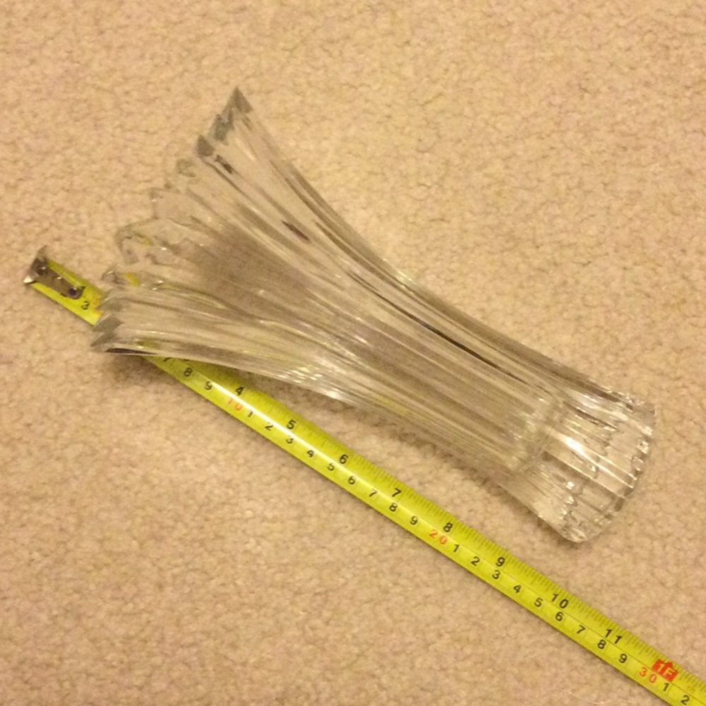 Vases - Picture 4 of 6